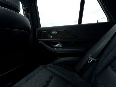 New 2026 Mercedes-Benz GLE 53 AMG 4MATIC Coupe image 34