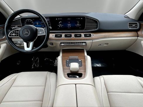 Used 2023 Mercedes-Benz GLE 450 4MATIC image 7