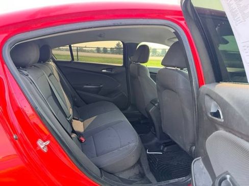 Certified 2019 Chevrolet Cruze LT FWD image 10