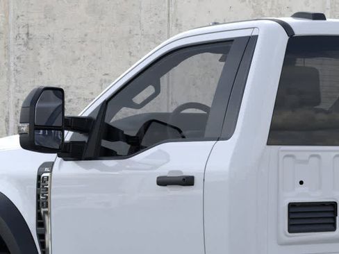 New 2025 Ford F550 4x4 Regular Cab Super Duty w/ XL Chrome Package image 20