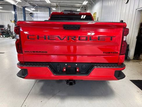 Used 2024 Chevrolet Silverado 1500 Custom w/ LPO, Dark Essentials Package AWD/4WD image 9