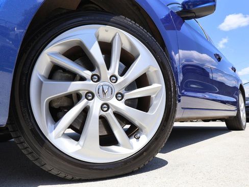 Used 2018 Acura ILX FWD image 25