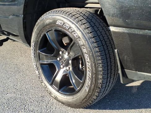 Used 2021 RAM 1500 Big Horn AWD/4WD image 11