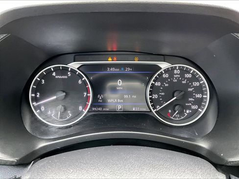 Used 2020 Nissan Sentra SV image 18