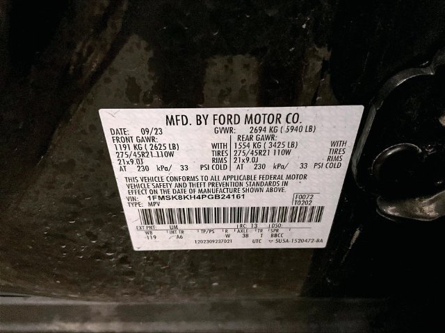 Used 2023 Ford Explorer ST-Line w/ Class IV Trailer Tow Package AWD/4WD image 34