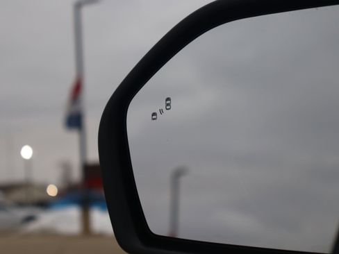 Used 2023 Ford Explorer ST-Line w/ Class IV Trailer Tow Package image 29