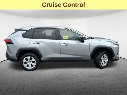 Certified 2025 Toyota RAV4 LE AWD/4WD image 13