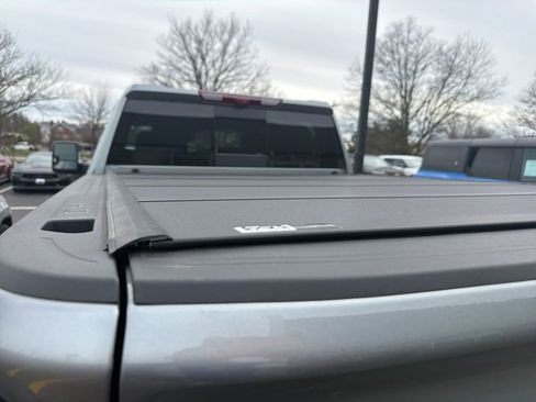 Used 2024 Chevrolet Silverado 2500 High Country w/ High Country Premium Package image 10