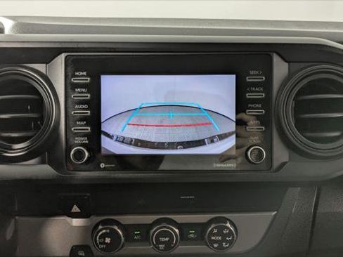 Used 2022 Toyota Tacoma SR image 26