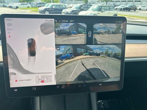 Used 2023 Tesla Model Y Long Range AWD/4WD image 46
