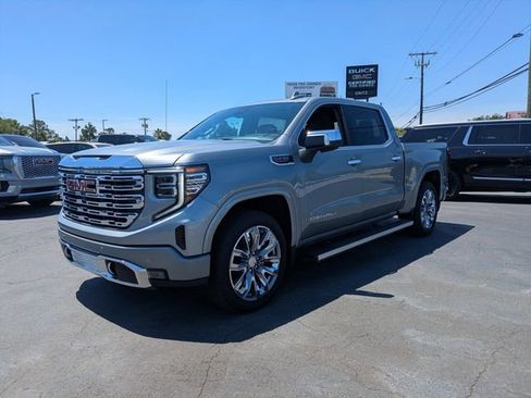 Used 2026 GMC Sierra 1500 Denali AWD/4WD image 8