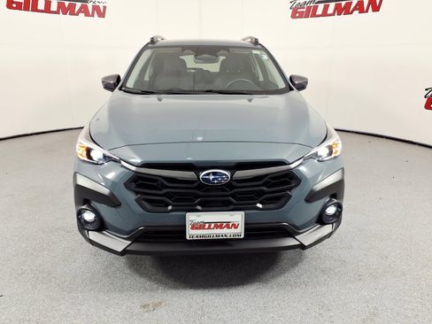 Used 2024 Subaru Crosstrek 2.0i Premium AWD/4WD image 2