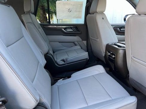 New 2026 GMC Yukon Elevation image 19