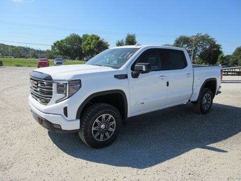 New 2026 GMC Sierra 1500 AT4 w/ AT4 Premium Package AWD/4WD image 9