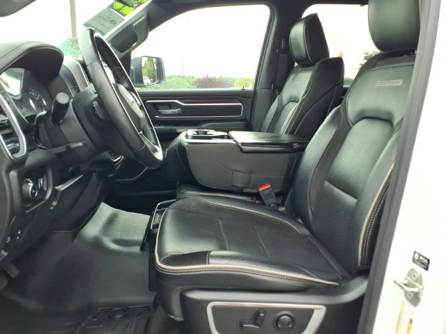 Used 2023 RAM 1500 Laramie AWD/4WD image 14
