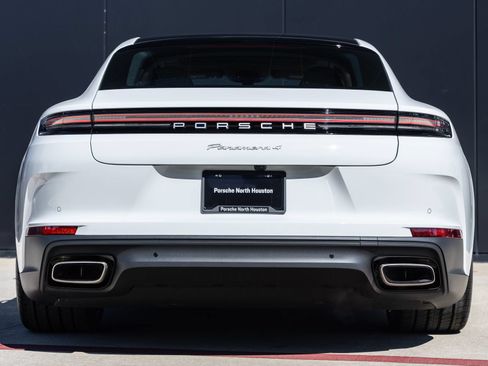 Certified 2026 Porsche Panamera 4 AWD/4WD image 10