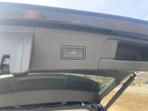 New 2026 Volkswagen Atlas SE AWD/4WD image 9