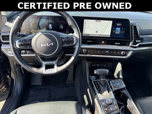 Used 2024 Kia Sportage EX image 17