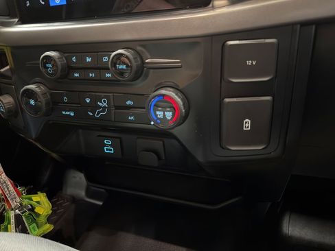 Used 2024 Ford F150 XL RWD image 32