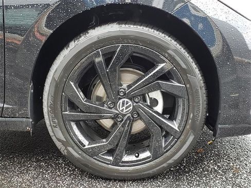 New 2026 Volkswagen Jetta SE image 12