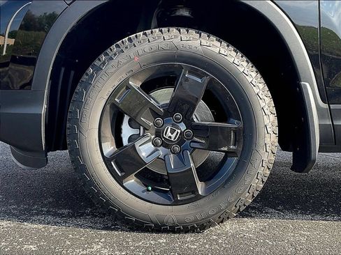 New 2026 Honda Ridgeline Black Edition image 17