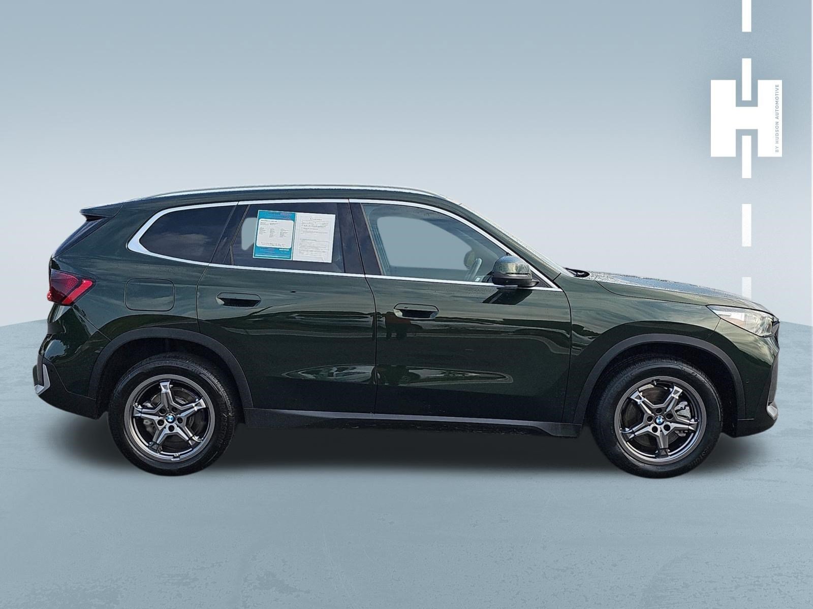 Used 2023 BMW X1 xDrive28i w/ Premium Package AWD/4WD image 3