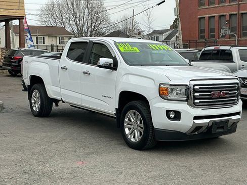 Used 2016 GMC Canyon SLT image 3