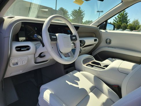 Used 2026 Hyundai Palisade SEL AWD/4WD image 19