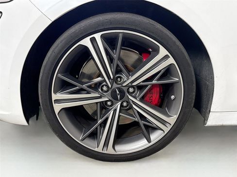Used 2025 Genesis G70 3.3T Advanced w/ Sport Prestige Package RWD image 12