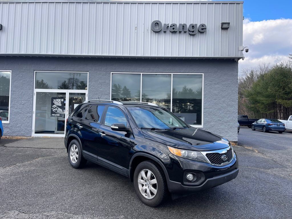 Used 2013 Kia Sorento LX w/ Convenience Pkg FWD image 8