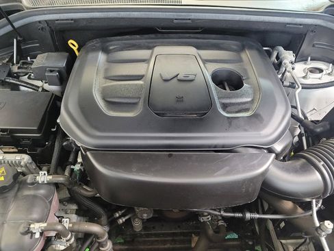 Used 2022 Jeep Grand Cherokee Limited image 30