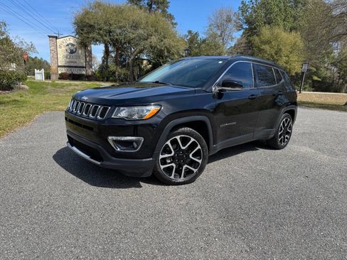 Used 2019 Jeep Compass Limited w/ Advanced Safety Group image 29