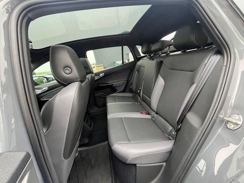 Certified 2023 Volkswagen ID.4 Pro S Plus AWD/4WD image 22