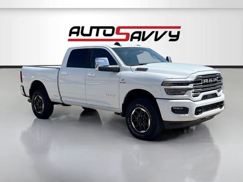 Used 2026 RAM 2500 Laramie AWD/4WD image 1