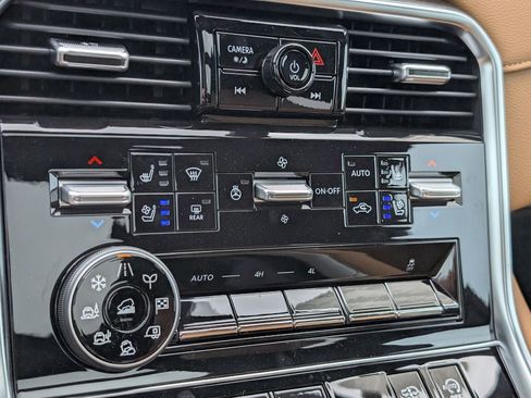New 2026 Nissan Armada Platinum Reserve AWD/4WD image 13
