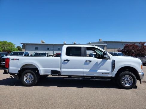 Used 2023 Ford F250 XL w/ XL Driver Assist Package AWD/4WD image 8