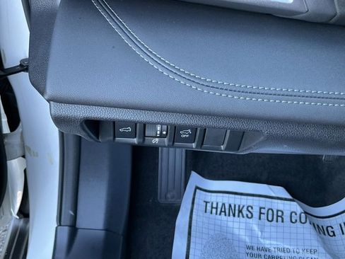 Used 2021 Subaru Outback Limited image 20