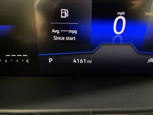 Used 2025 Volkswagen Taos S image 21