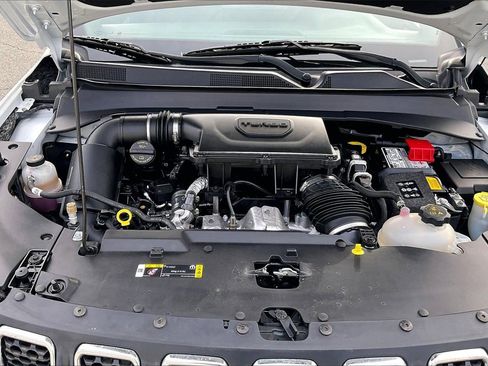 Certified 2023 Jeep Compass Latitude image 37