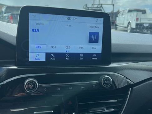 Used 2021 Ford Escape SEL w/ SEL Stealth AWD Package image 37