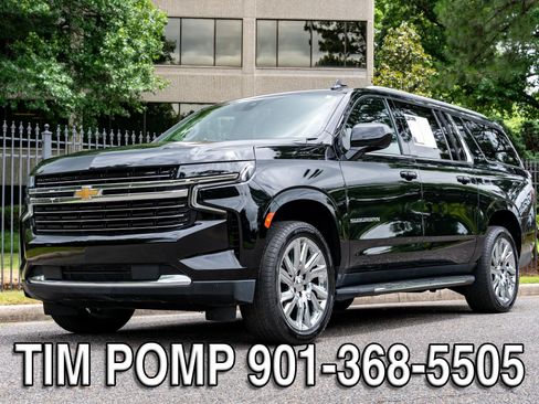 Used 2021 Chevrolet Suburban LT RWD image 1