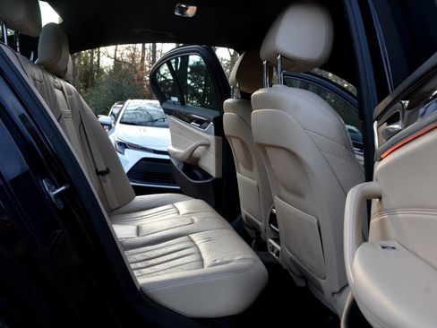 Used 2017 BMW 530i image 16