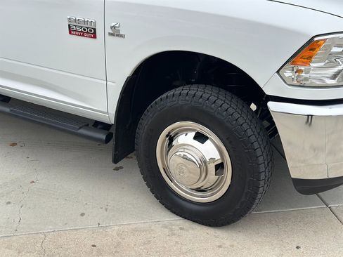 Used 2012 RAM 3500 ST w/ Chrome Appearance Group image 37