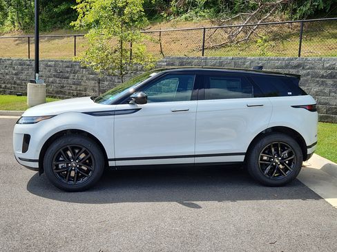 Used 2026 Land Rover Range Rover Evoque S image 6