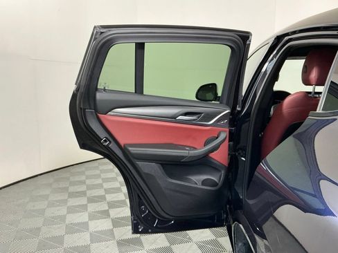 Certified 2024 BMW X4 xDrive30i w/ M Sport Package AWD/4WD image 24
