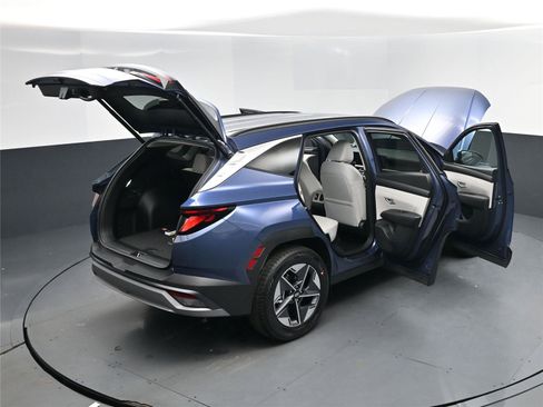 New 2026 Hyundai Tucson SEL image 18