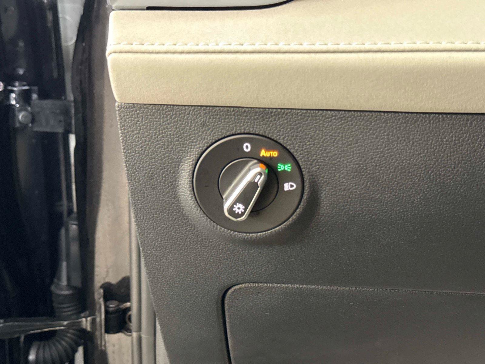 New 2026 Volkswagen Taos SE AWD/4WD image 31