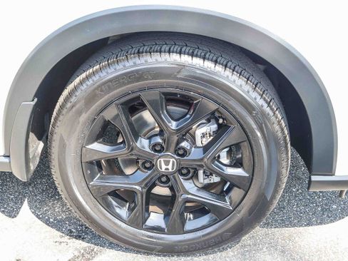 Certified 2024 Honda HR-V Sport image 7