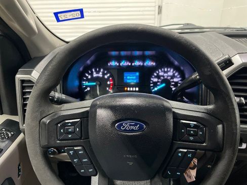 Used 2020 Ford F350 XL w/ Power Equipment Group image 17