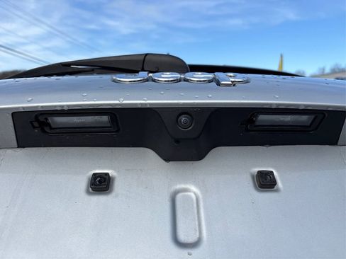 Used 2025 Jeep Compass Limited image 15